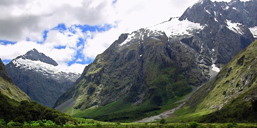 Mountains of the Moon (Rwenzori Mountains National Park)